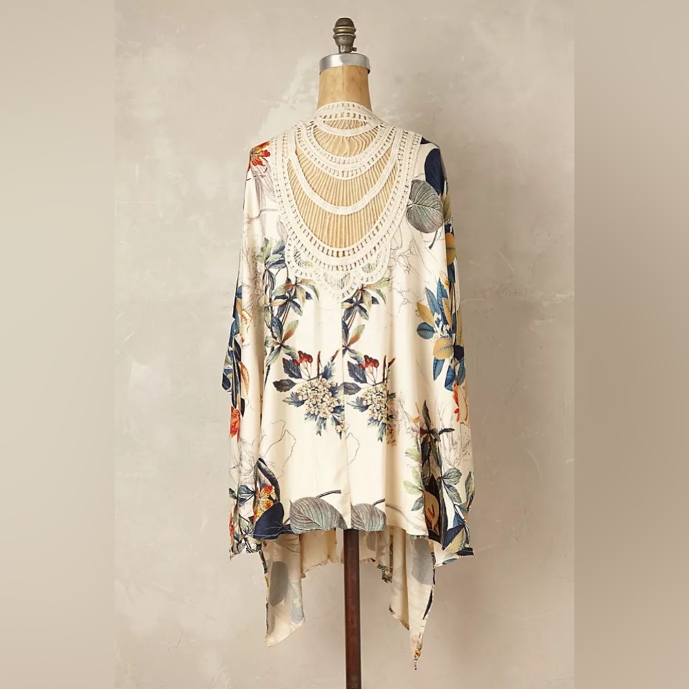 ANTHROPOLOGIE ROFFE RAYA KIMONO